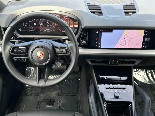 2025 Porsche Cayenne AWD