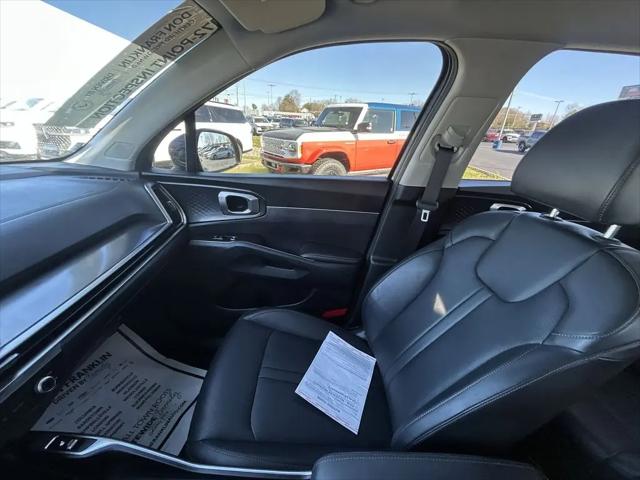 2025 Kia Sorento S