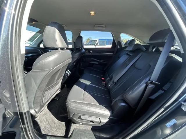 2025 Kia Sorento S