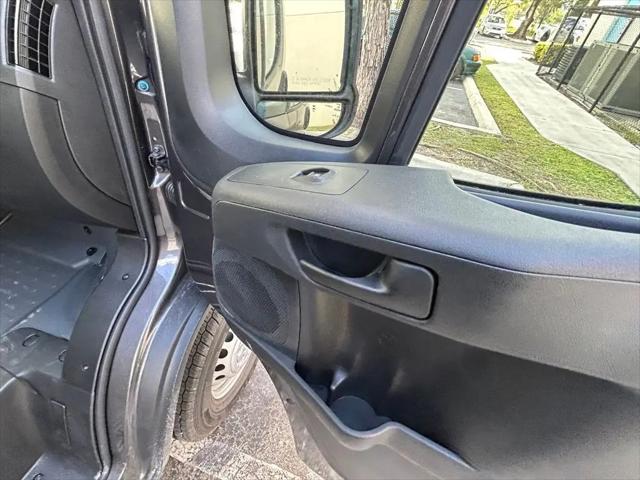 2026 Ram ProMaster Window Van Tradesman