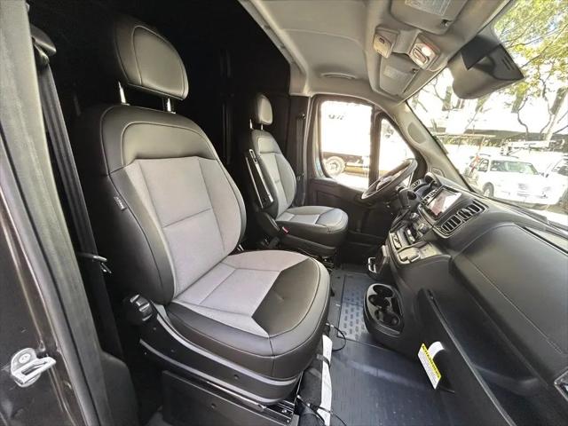 2026 Ram ProMaster Window Van Tradesman