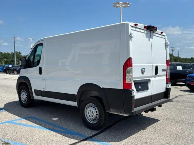2025 Ram ProMaster Cargo Van Tradesman Low Roof 118" WB w/Pass Seat