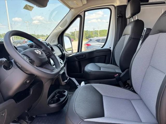 2025 Ram ProMaster Cargo Van Tradesman Low Roof 118" WB w/Pass Seat