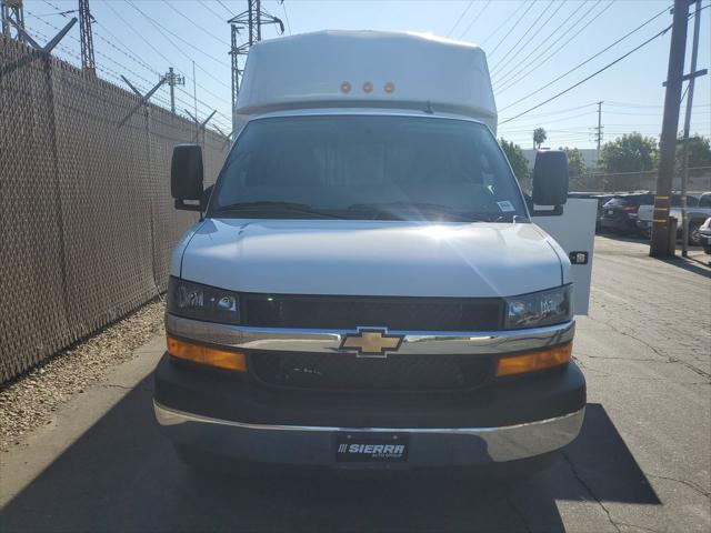 2025 Chevrolet Express Cutaway Work Van