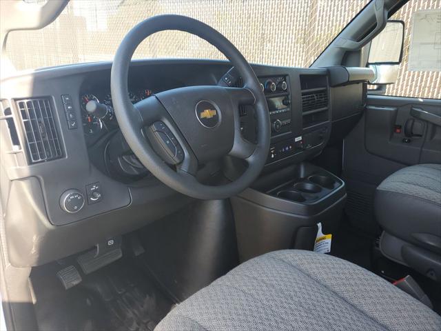 2025 Chevrolet Express Cutaway Work Van