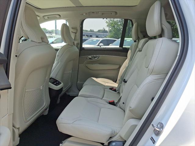 2026 Volvo XC90 B6 Ultra Dark Theme 7-Seater