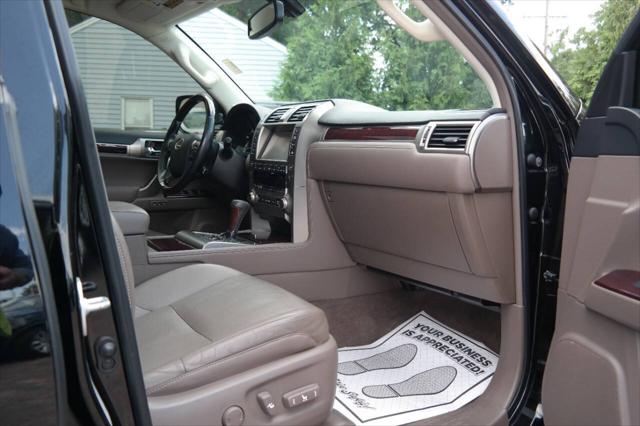 2017 Lexus GX 460 Base AWD 4dr SUV