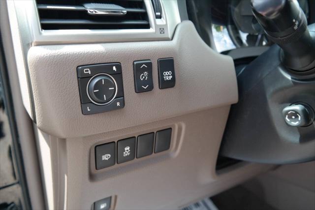 2017 Lexus GX 460 Base AWD 4dr SUV