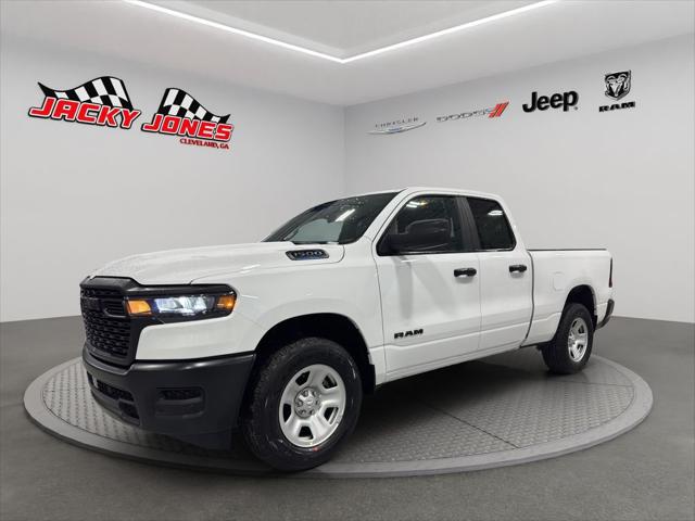 2025 RAM Ram 1500 RAM 1500 TRADESMAN QUAD CAB 4X4 64 BOX