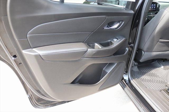 2023 Chevrolet Traverse AWD LT Cloth