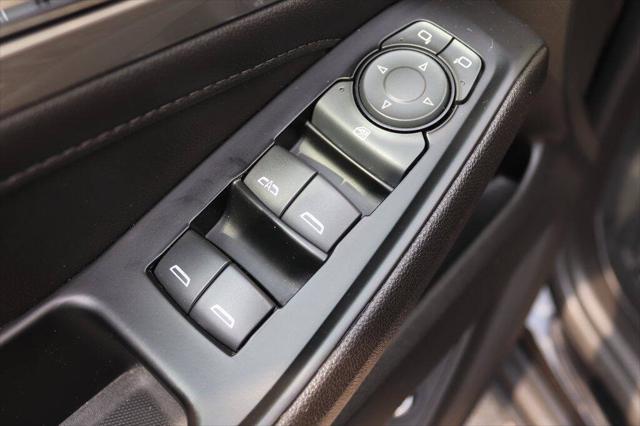 2023 Chevrolet Traverse AWD LT Cloth