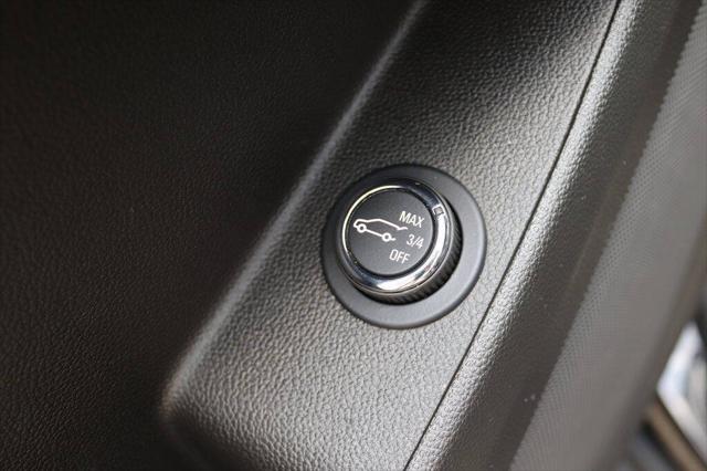 2023 Chevrolet Traverse AWD LT Cloth