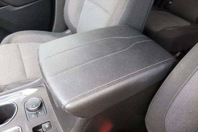 2023 Chevrolet Traverse AWD LT Cloth