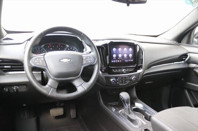 2023 Chevrolet Traverse AWD LT Cloth