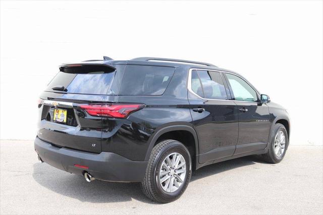 2023 Chevrolet Traverse AWD LT Cloth