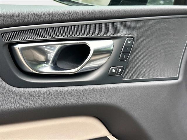 2026 Volvo XC60 B5 Core