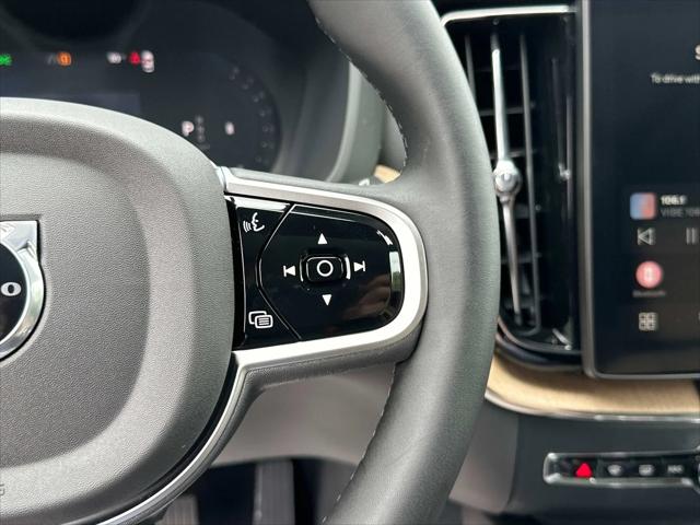 2026 Volvo XC60 B5 Core