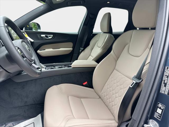 2026 Volvo XC60 B5 Core