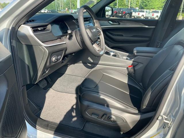 2025 Jeep Grand Cherokee GRAND CHEROKEE L LIMITED 4X4 2025 Jeep Grand Cherokee GRAND CHEROKEE L LIMITED 4X4