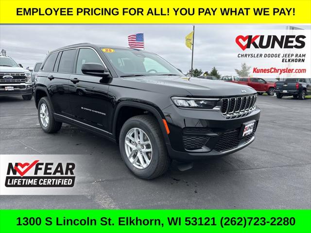 2025 Jeep Grand Cherokee GRAND CHEROKEE LAREDO X 4X4