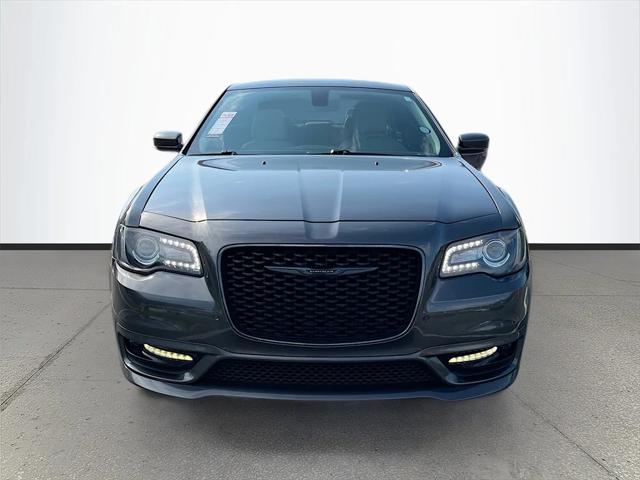 2022 Chrysler 300 Touring L AWD