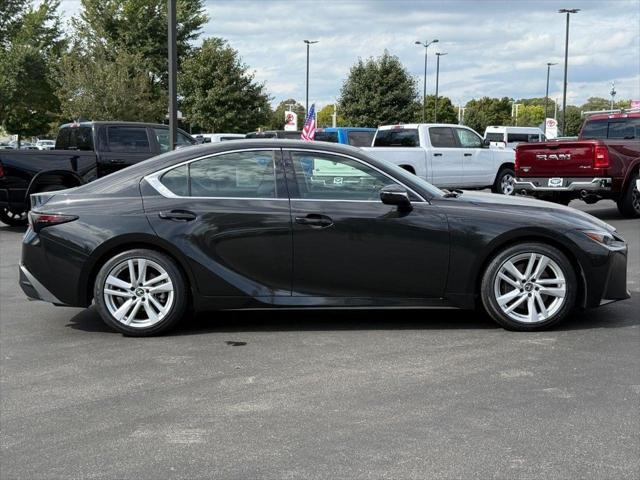 2022 Lexus IS 300  2022 Lexus IS 300