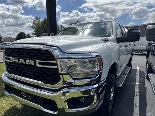 2024 RAM 2500 Big Horn Crew Cab 4x4 64 Box