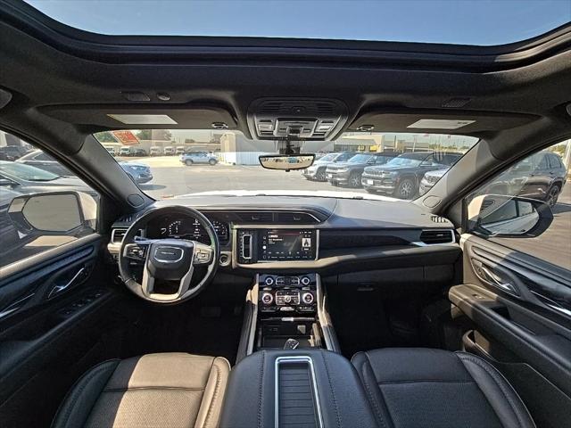 2022 GMC Yukon XL 4WD Denali