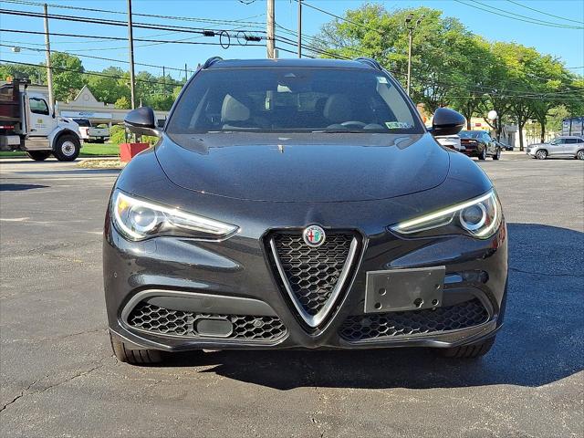 2022 Alfa Romeo Stelvio Ti AWD