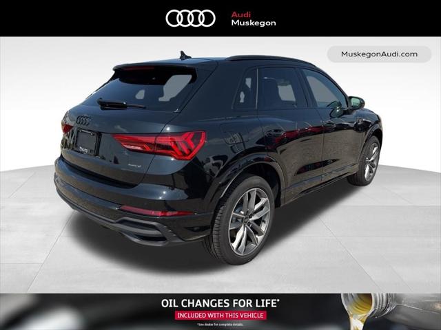2025 Audi Q3 Premium 45 TFSI S line quattro Tiptronic