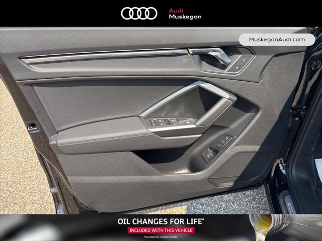 2025 Audi Q3 Premium 45 TFSI S line quattro Tiptronic