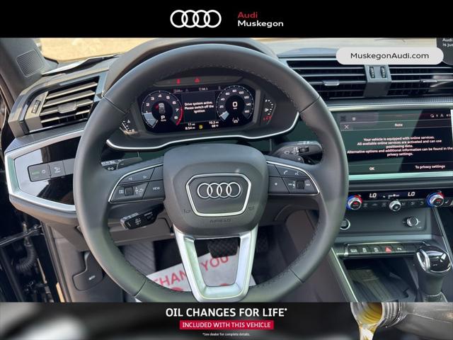 2025 Audi Q3 Premium 45 TFSI S line quattro Tiptronic
