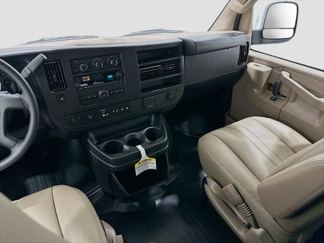 2025 GMC Savana Cargo RWD 2500 Extended Wheelbase Work Van