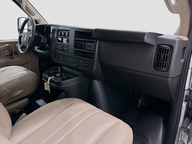 2025 GMC Savana Cargo RWD 2500 Extended Wheelbase Work Van
