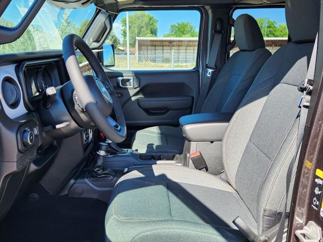 2025 Jeep Wrangler 4-Door Summit 4x4
