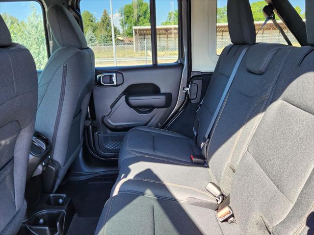2025 Jeep Wrangler 4-Door Summit 4x4