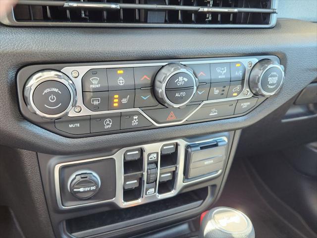 2025 Jeep Wrangler 4-Door Summit 4x4