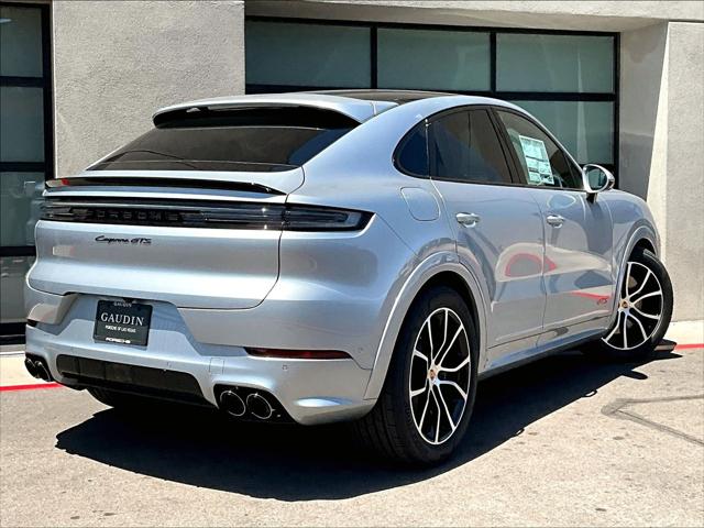 2025 Porsche Cayenne GTS