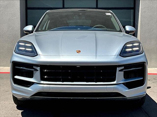 2025 Porsche Cayenne GTS