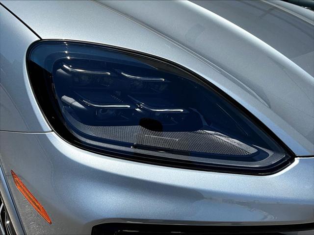 2025 Porsche Cayenne GTS