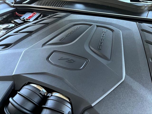 2025 Porsche Cayenne GTS