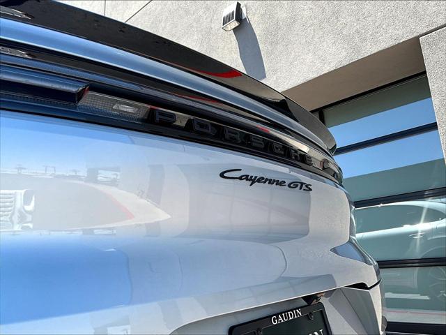 2025 Porsche Cayenne GTS