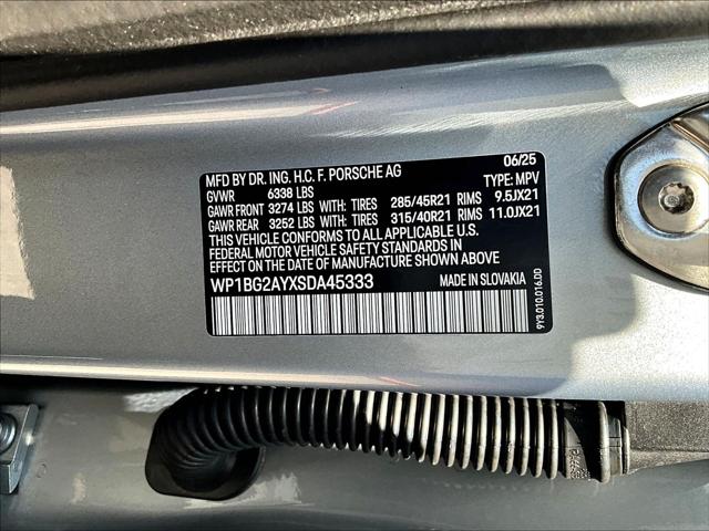 2025 Porsche Cayenne GTS