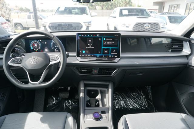 2025 Volkswagen Tiguan 2.0T SE