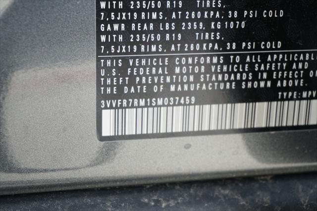 2025 Volkswagen Tiguan 2.0T SE