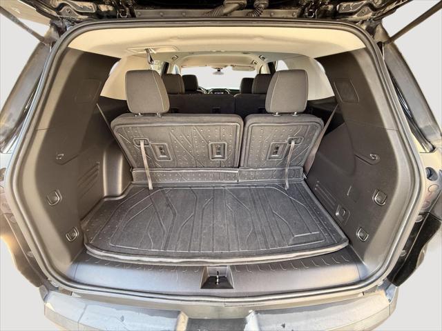 2021 Chevrolet Traverse AWD LS