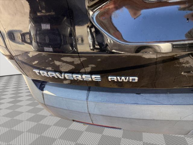 2021 Chevrolet Traverse AWD LS