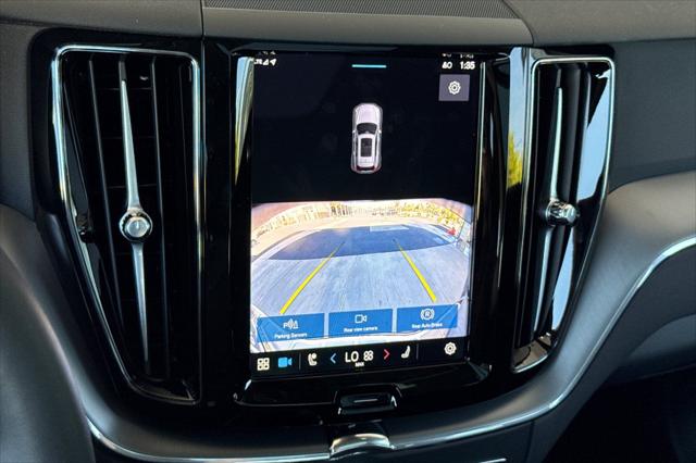 2025 Volvo XC60 B5 Core
