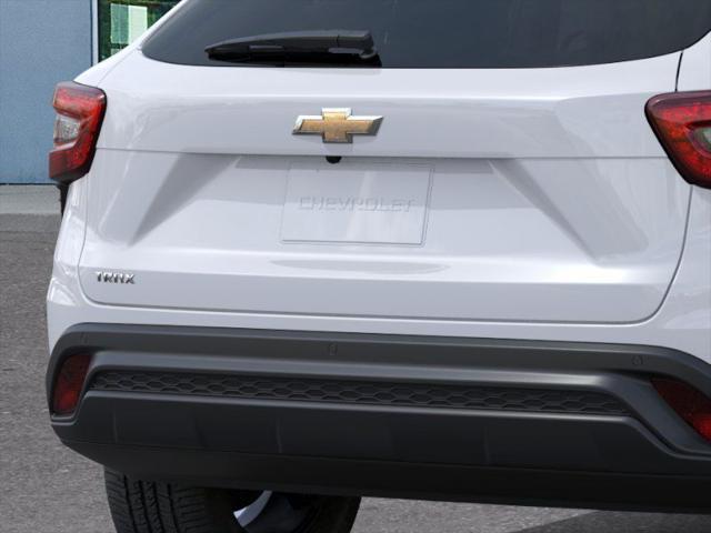 2025 Chevrolet Trax LS