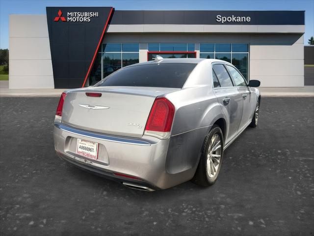 2016 Chrysler 300 Base